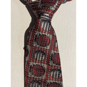 Roberta Collection Mens 100% Silk Tie Silver/Red Circles In Square Made In Italy